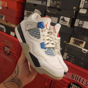 Jordan retro 4s 2y